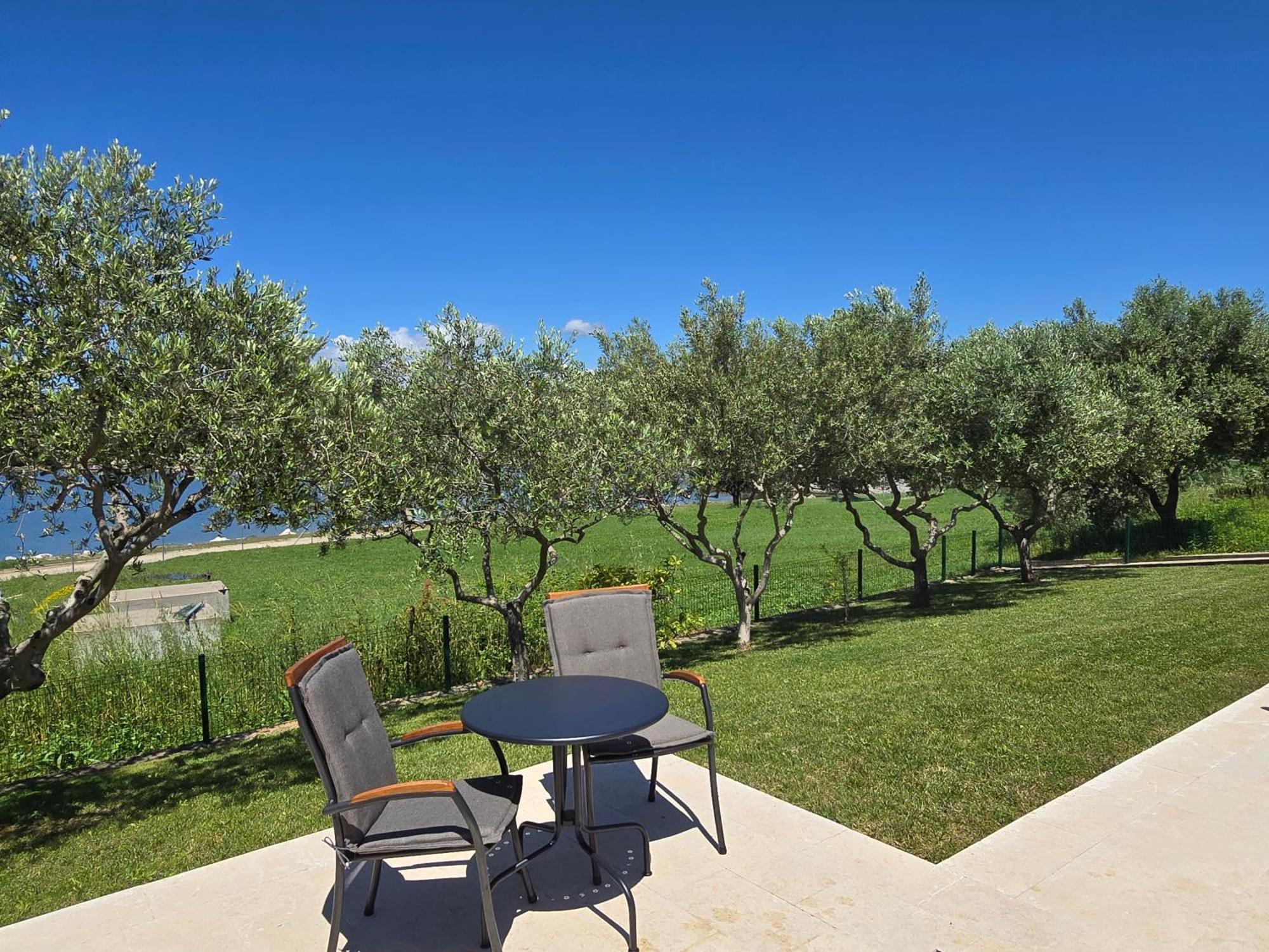 Olive Garden, Apartment With A Private Pool Банджоле Экстерьер фото